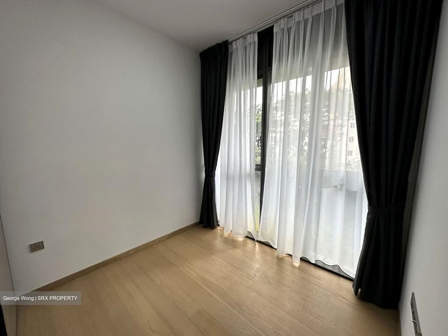 Haus On Handy (D9), Condominium #559189131